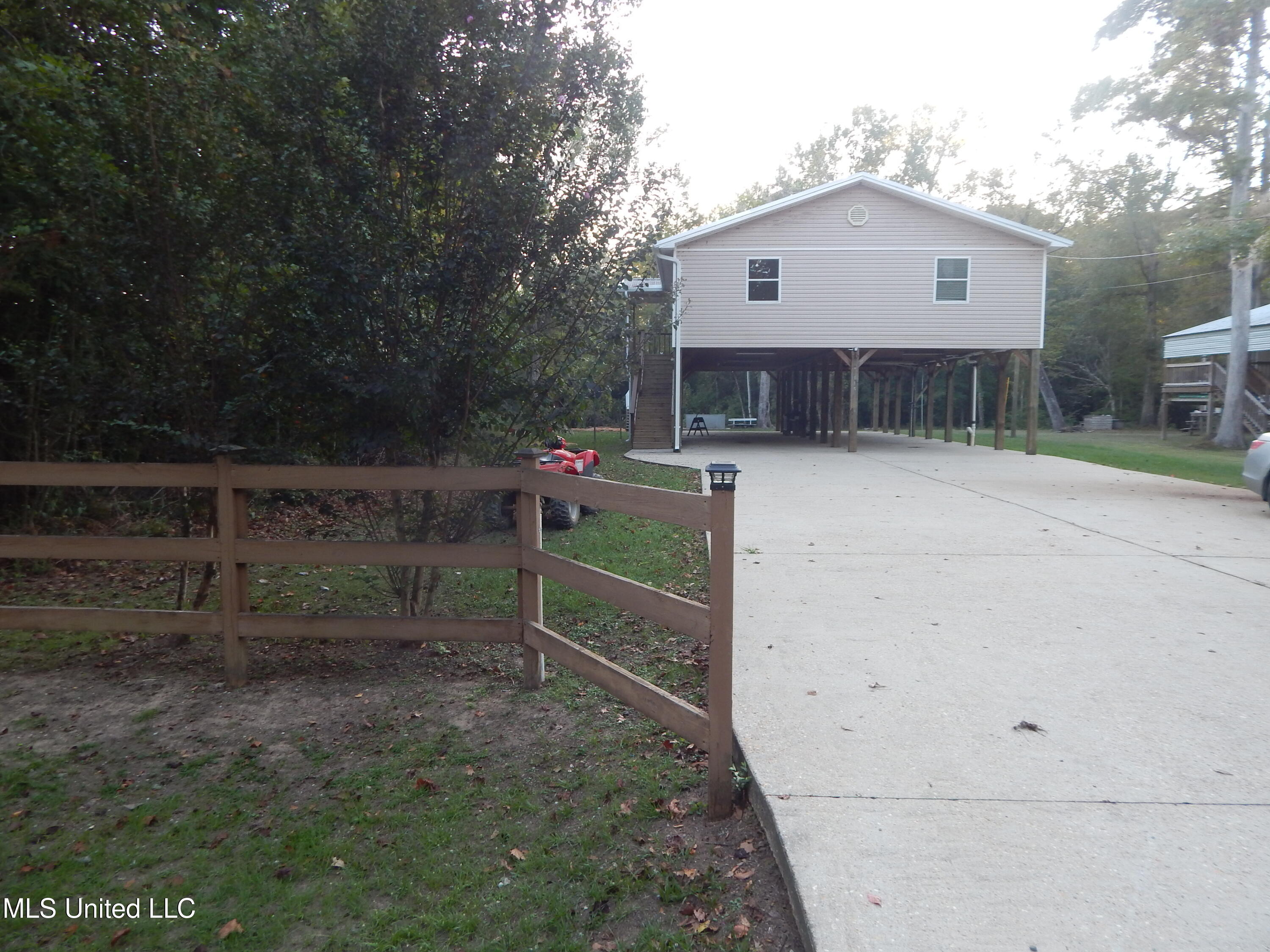 115 Hickory Lane Lucedale, MS 39452 - Photo 11 of 27 DSCN1616