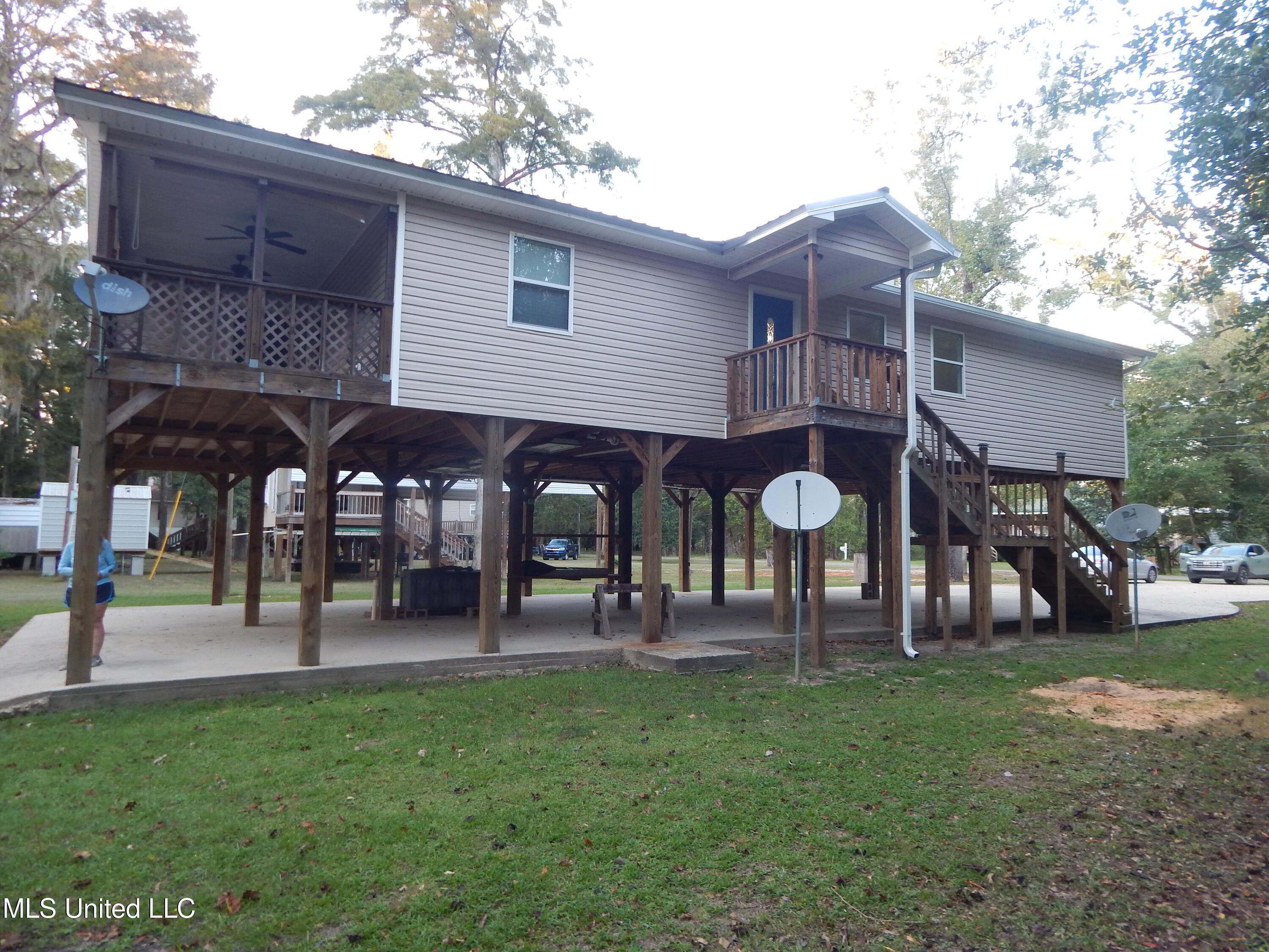 115 Hickory Lane Lucedale, MS 39452 - Photo 5 of 27 DSCN1621