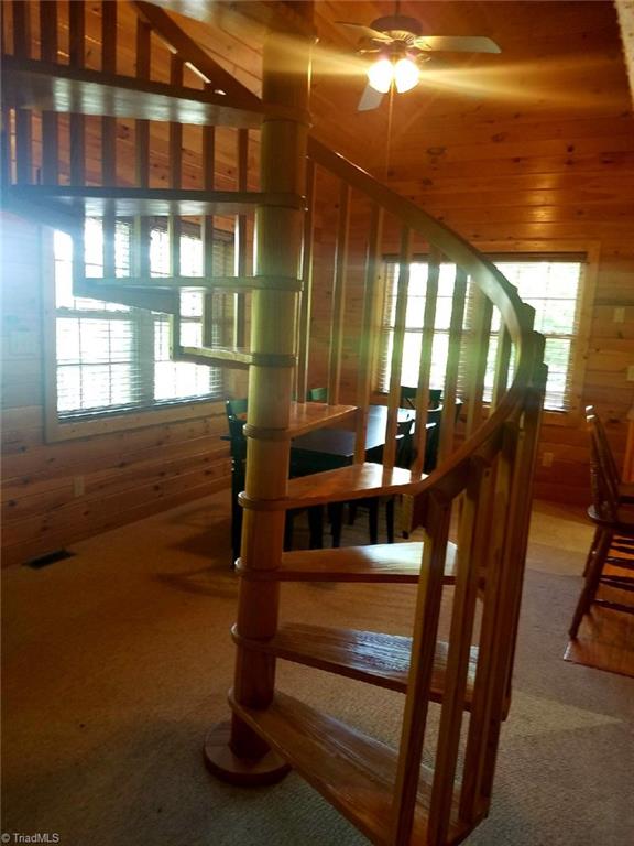 292 Doe Run Purlear, NC 28665 - Photo 14 of 29 Gallery Image 14
