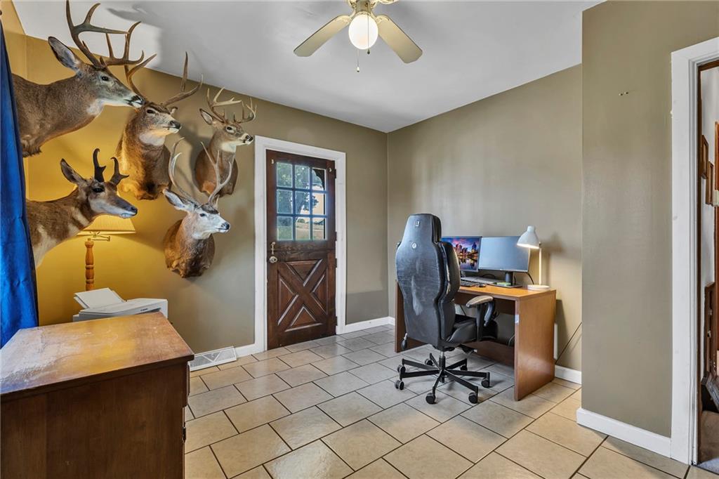 1449 North Tower Road Fombell, PA 16123 - Photo 22 of 40