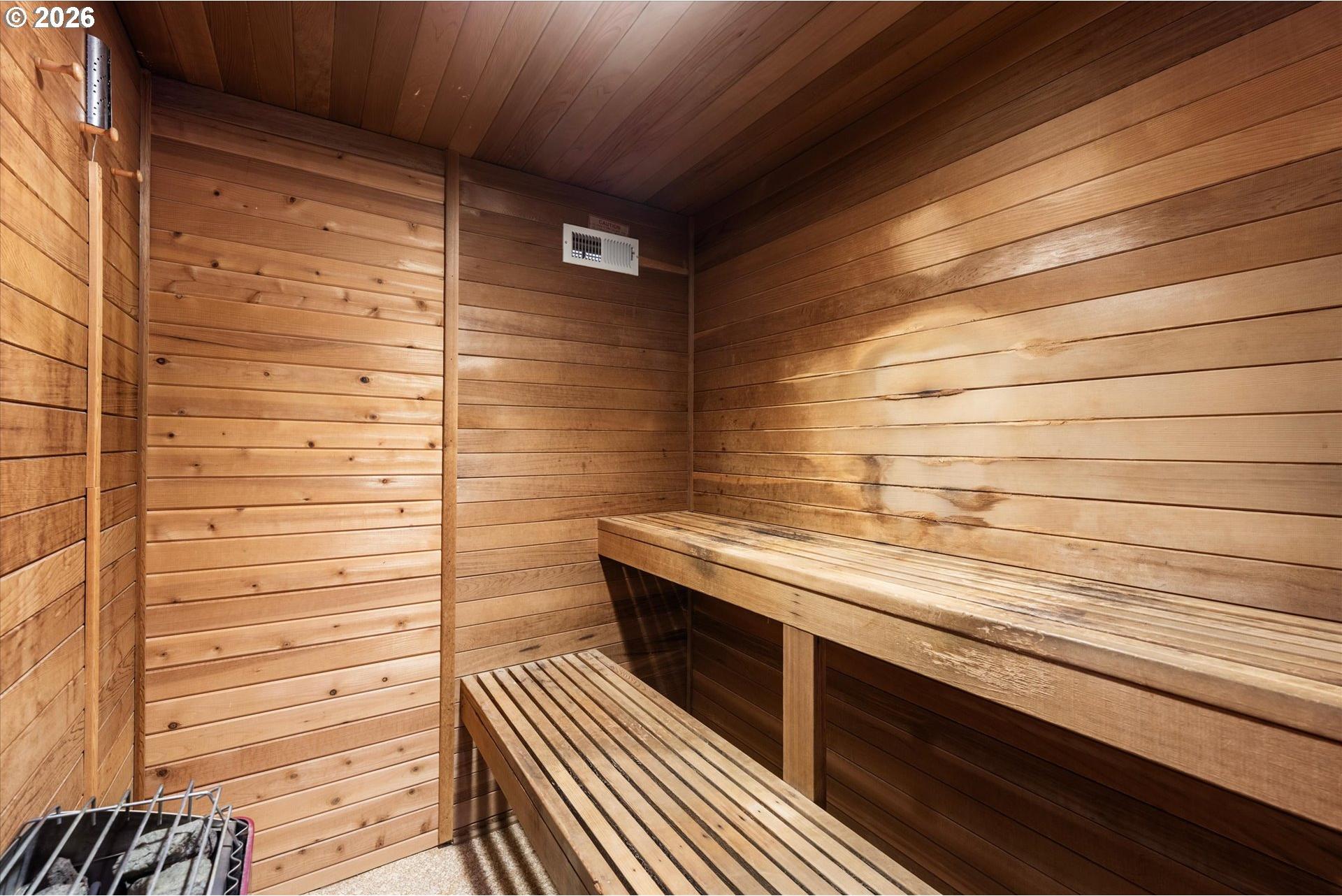 10744 Southwest Lancaster Road Portland, OR 97219 - Photo 30 of 48 Sauna