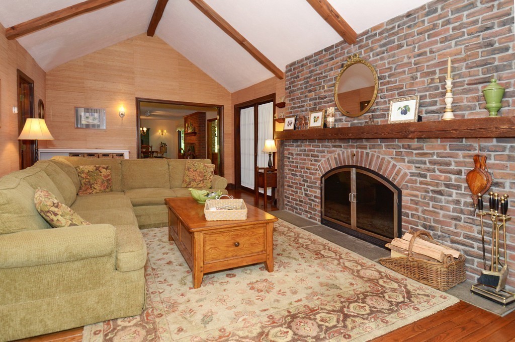 9 Olde Farms Road Boxford, MA 01921 - Photo 10 of 26