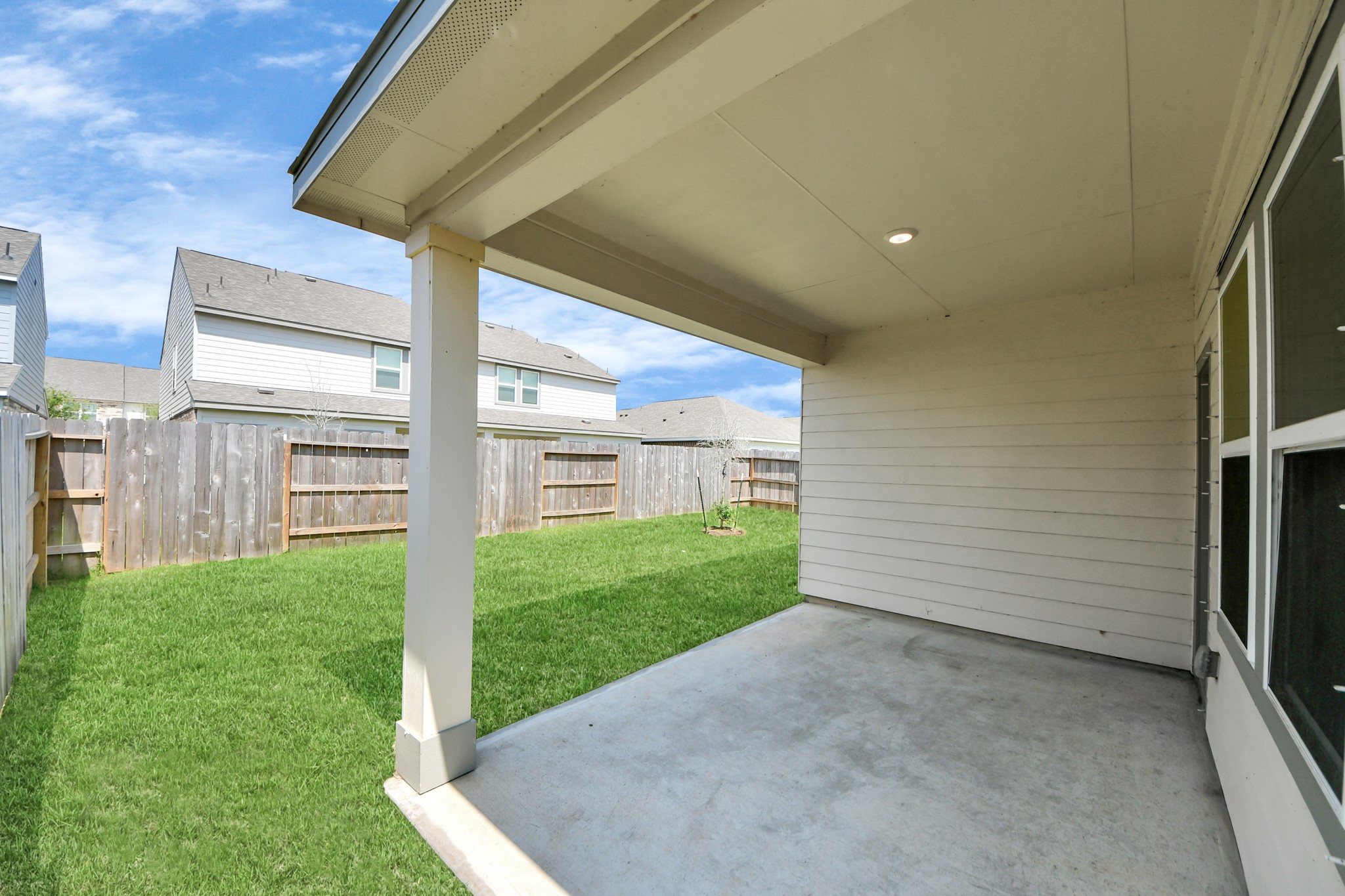 10308 Tuscan Valley Drive Rosharon, TX 77583 - Photo 6 of 48