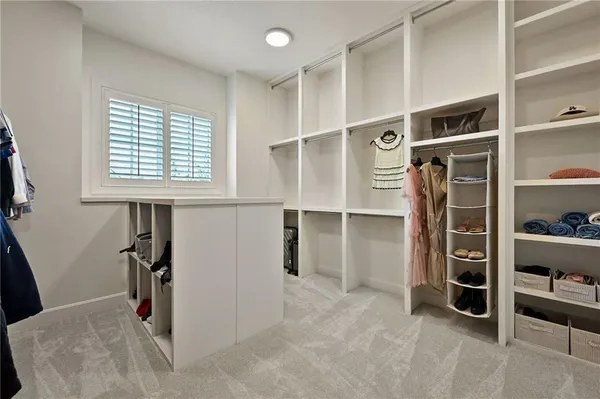 $2,500,000 | 14615 Linden Street, Overland Park, KS 66224