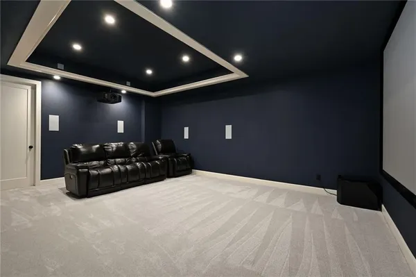 $2,500,000 | 14615 Linden Street, Overland Park, KS 66224