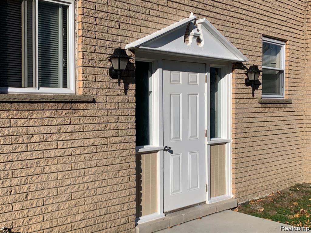 19250 Wick Road, Unit 213 Allen Park, MI 48101 - Photo 2 of 11