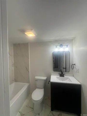 $205,000 | 523 West South Street, Bloomfield, IN 47424