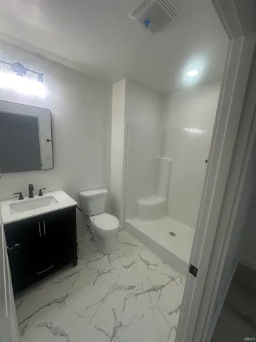 $205,000 | 523 West South Street, Bloomfield, IN 47424