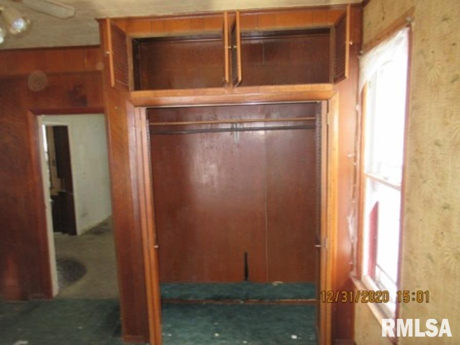 112 South Rolff Street Davenport, IA 52804 - Photo 8 of 37 Gallery Image 8