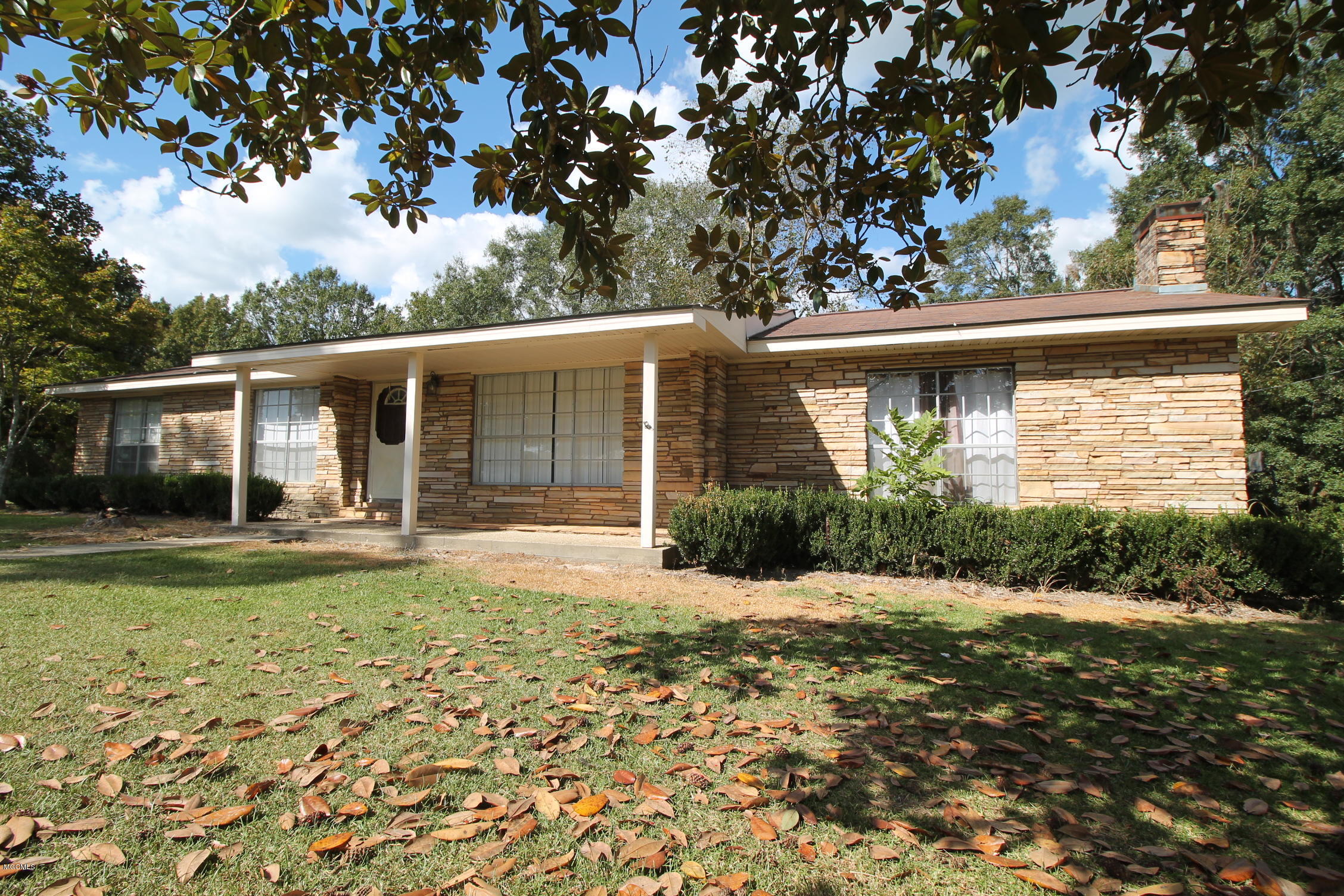 118 Pope Road Richton, MS 39476 - Photo 2 of 36 33