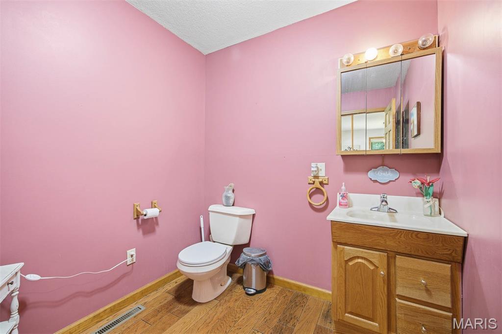169 Highway 128 Cowden, IL 62422 - Photo 19 of 55