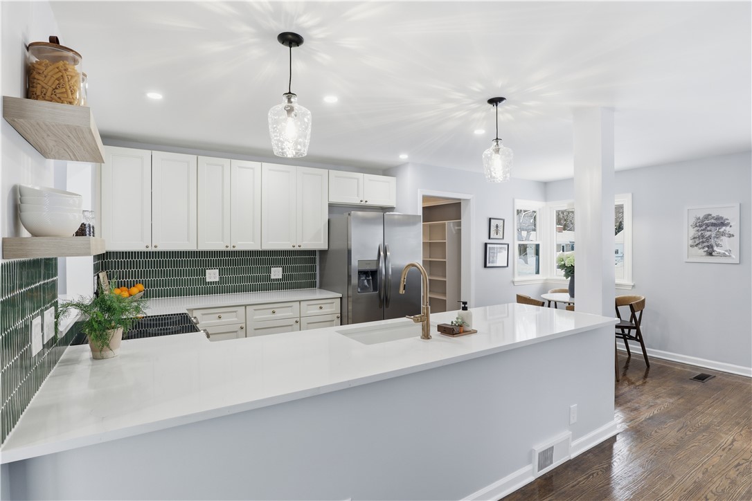 39 Scotch Lane Irondequoit, NY 14617 - Photo 13 of 43