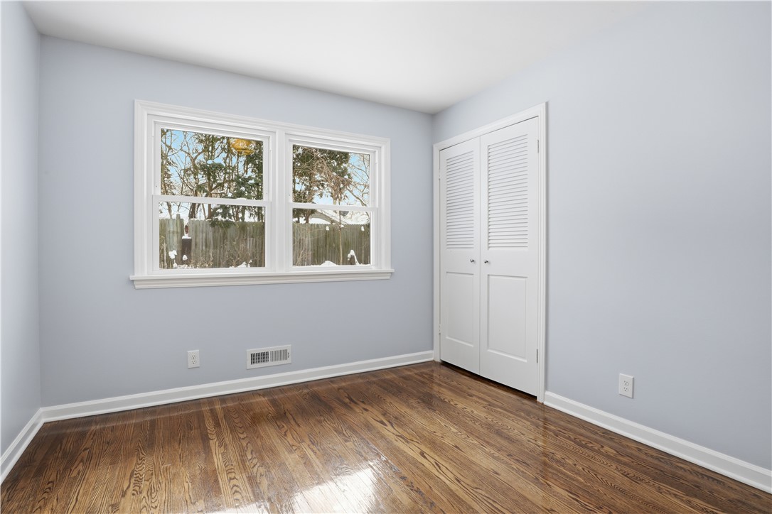 39 Scotch Lane Irondequoit, NY 14617 - Photo 22 of 43