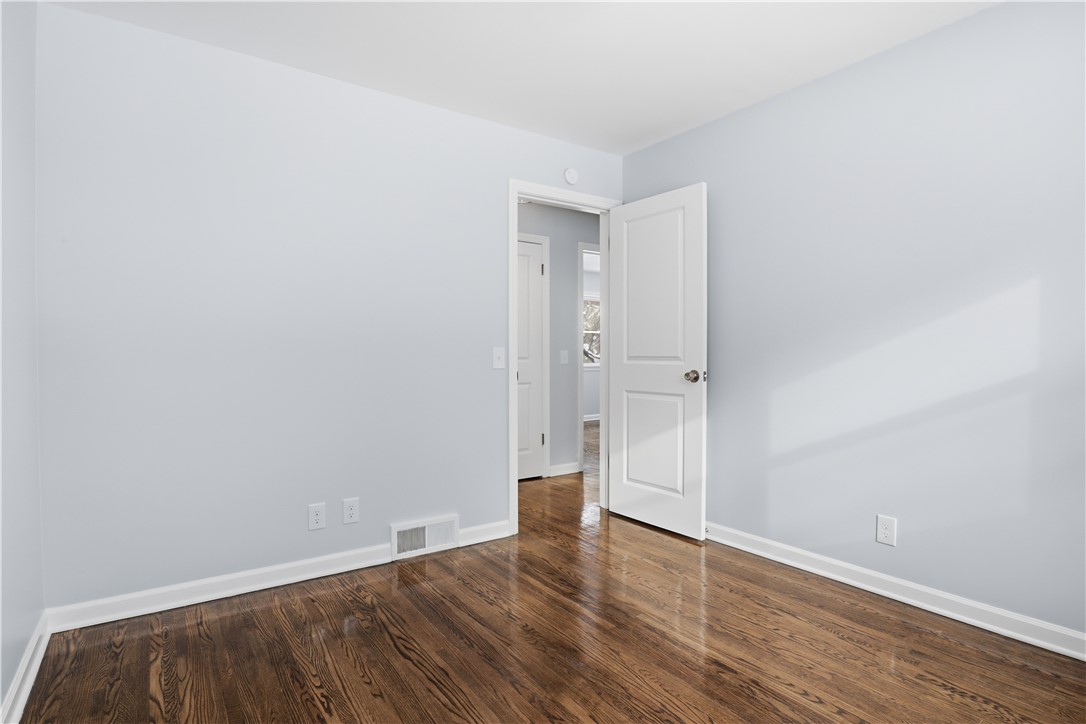 39 Scotch Lane Irondequoit, NY 14617 - Photo 23 of 43