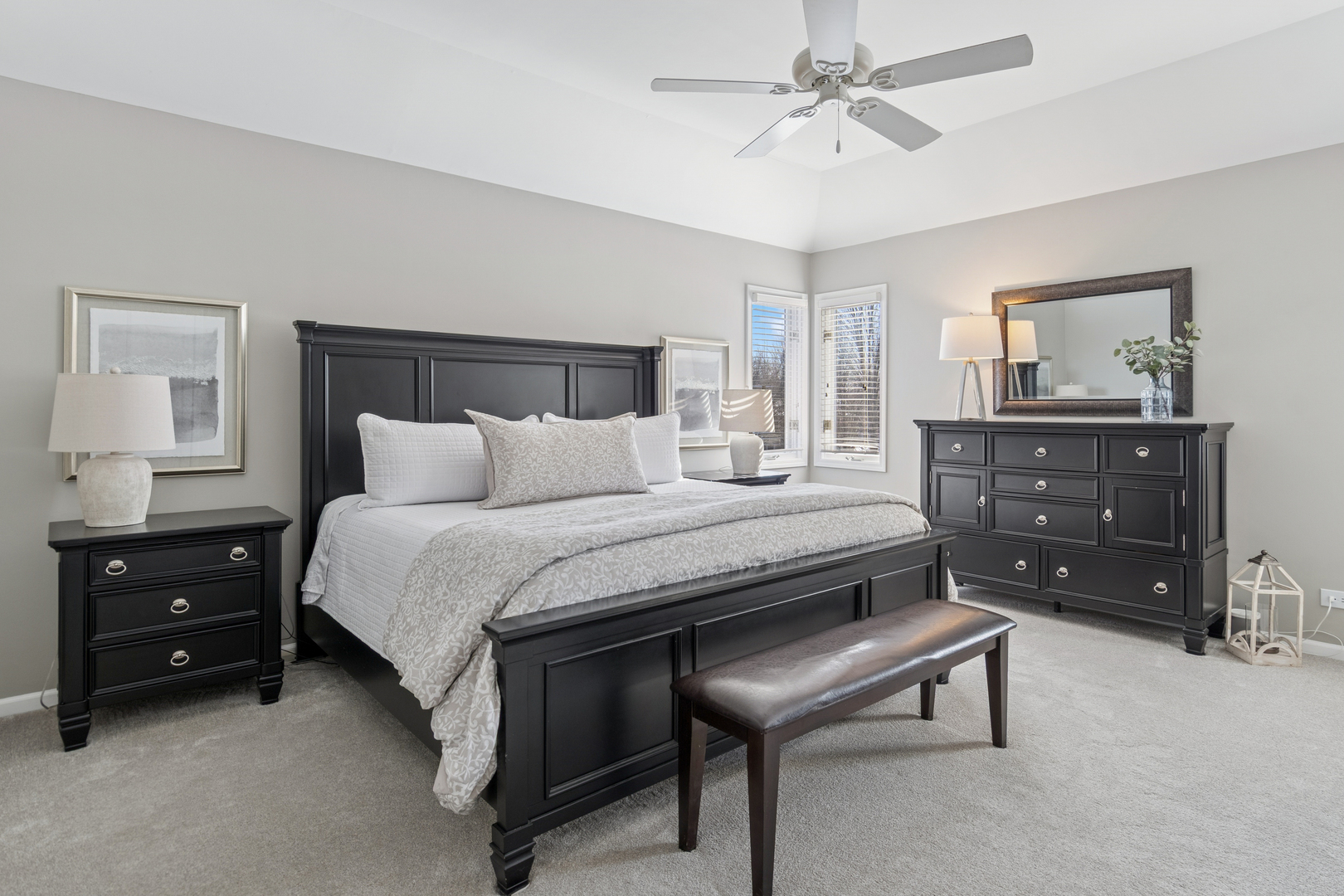 717 Clarendon Lane Aurora, IL 60504 - Photo 19 of 40