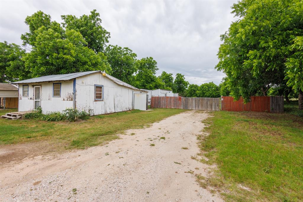 411 Hamby Road Clyde, TX 79510 - Photo 2 of 11