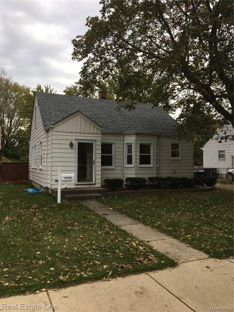 14426 Inkster Road Redford, MI 48239 - Photo 3 of 16 IMG_5149.JPG