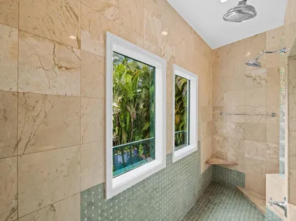 $2,295,000 | 347 Poinciana Drive, Fort Lauderdale, FL 33301