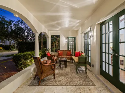 $2,295,000 | 347 Poinciana Drive, Fort Lauderdale, FL 33301