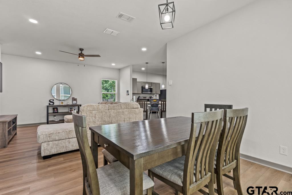 1919 West Jackson Street Tyler, TX 75701 - Photo 11 of 35 a view of a dining room with furniture
