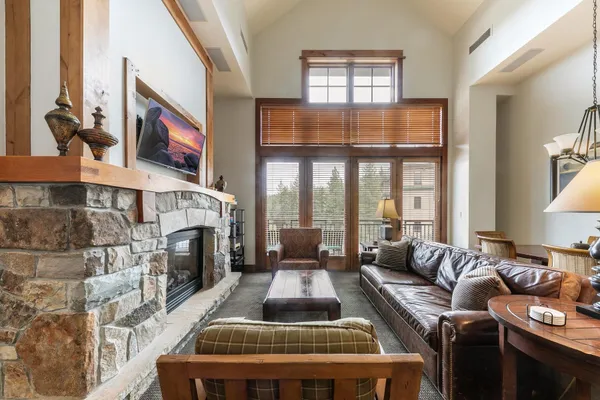 $1,396,000 | 8001 Northstar Drive, Unit 405, Truckee, CA 96161