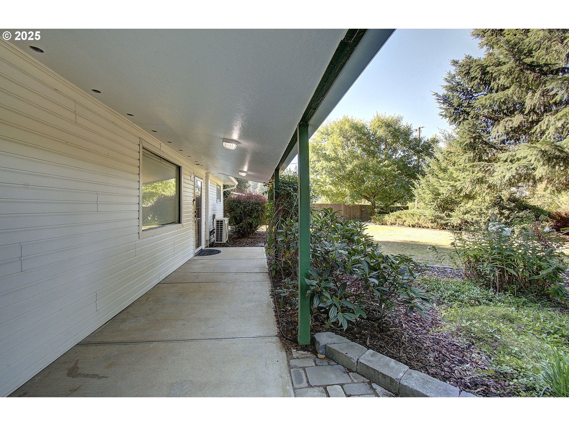 5911 Alki Road Vancouver, WA 98663 - Photo 5 of 29 a view interior of the house and trees