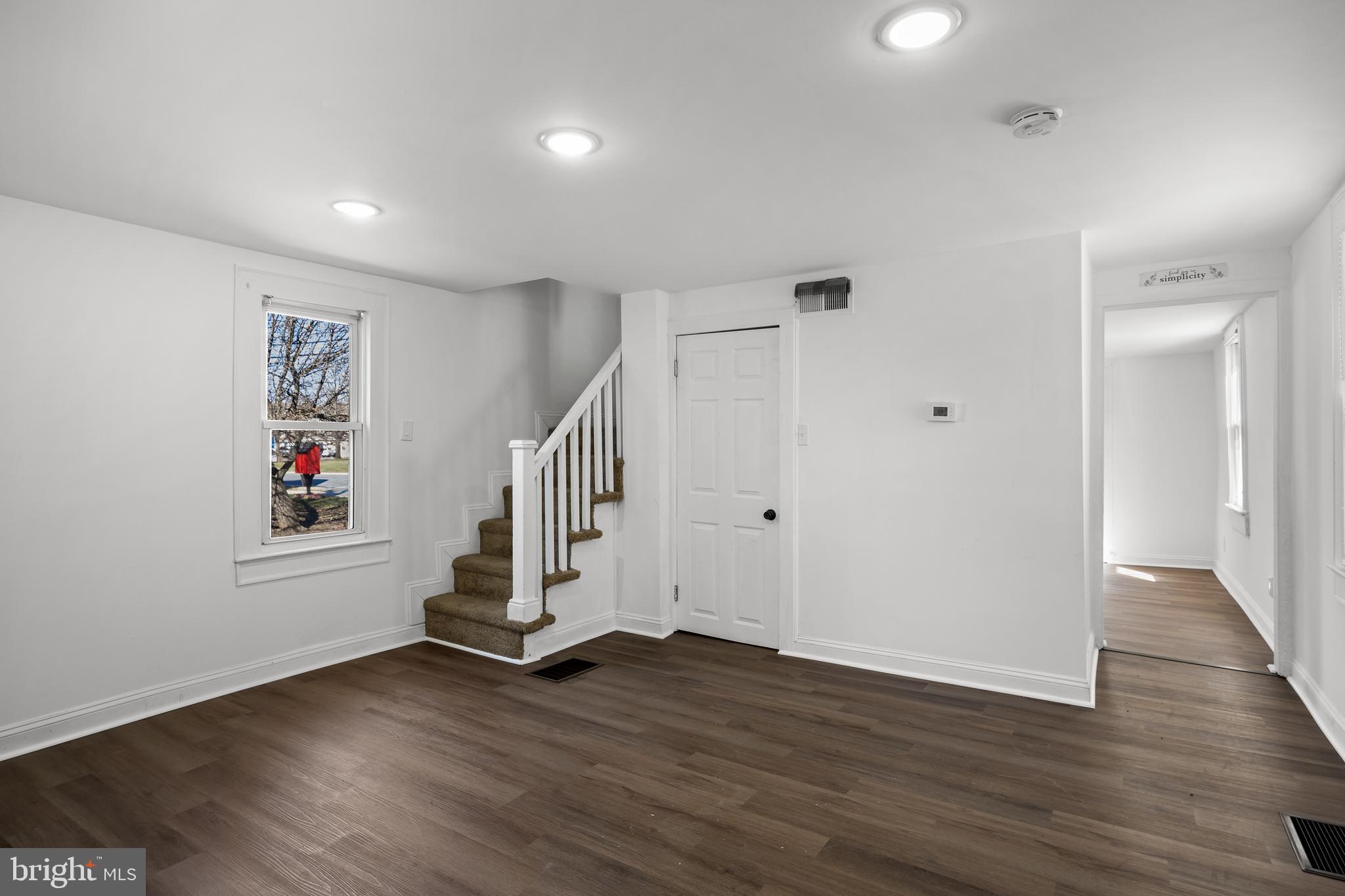 146 Main Street Mantua, NJ 08051 - Photo 9 of 29