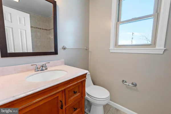 $689,000 | 18117 Ivy Lane, Olney, MD 20832