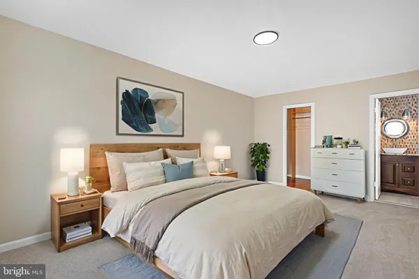 $689,000 | 18117 Ivy Lane, Olney, MD 20832