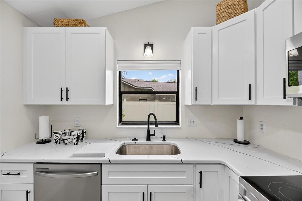 8137 English Elm Circle Spring Hill, FL 34606 - Photo 24 of 34