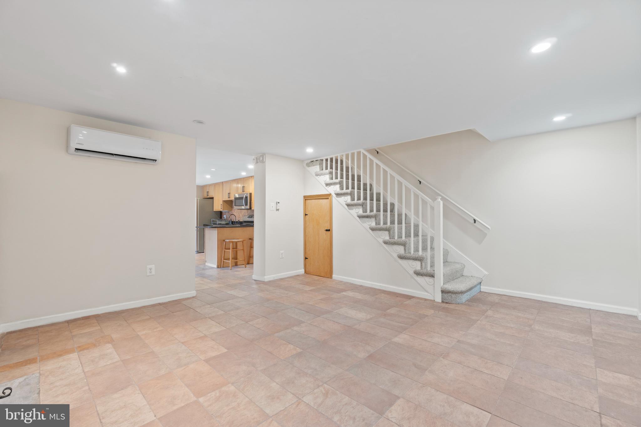 441 21st Street Northeast, Unit B Washington, DC 20002 - Photo 7 of 23 Living Room