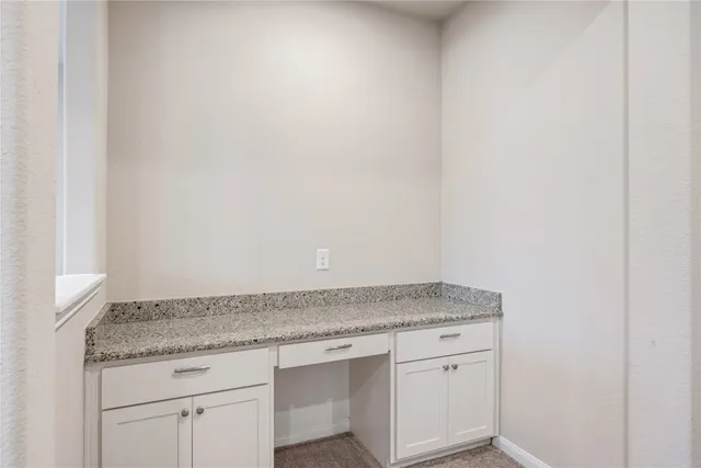 $3,200 | 10408 Quiet Courtyard Road, Houston, TX 77043