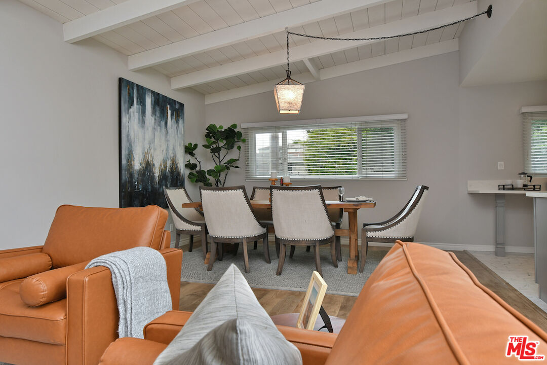 7014 Ramsgate Avenue Los Angeles, CA 90045 - Photo 11 of 41
