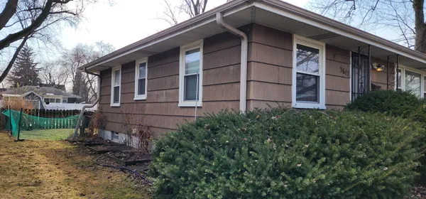 $195,000 | 3617 Monroe Street, Lansing, IL 60438