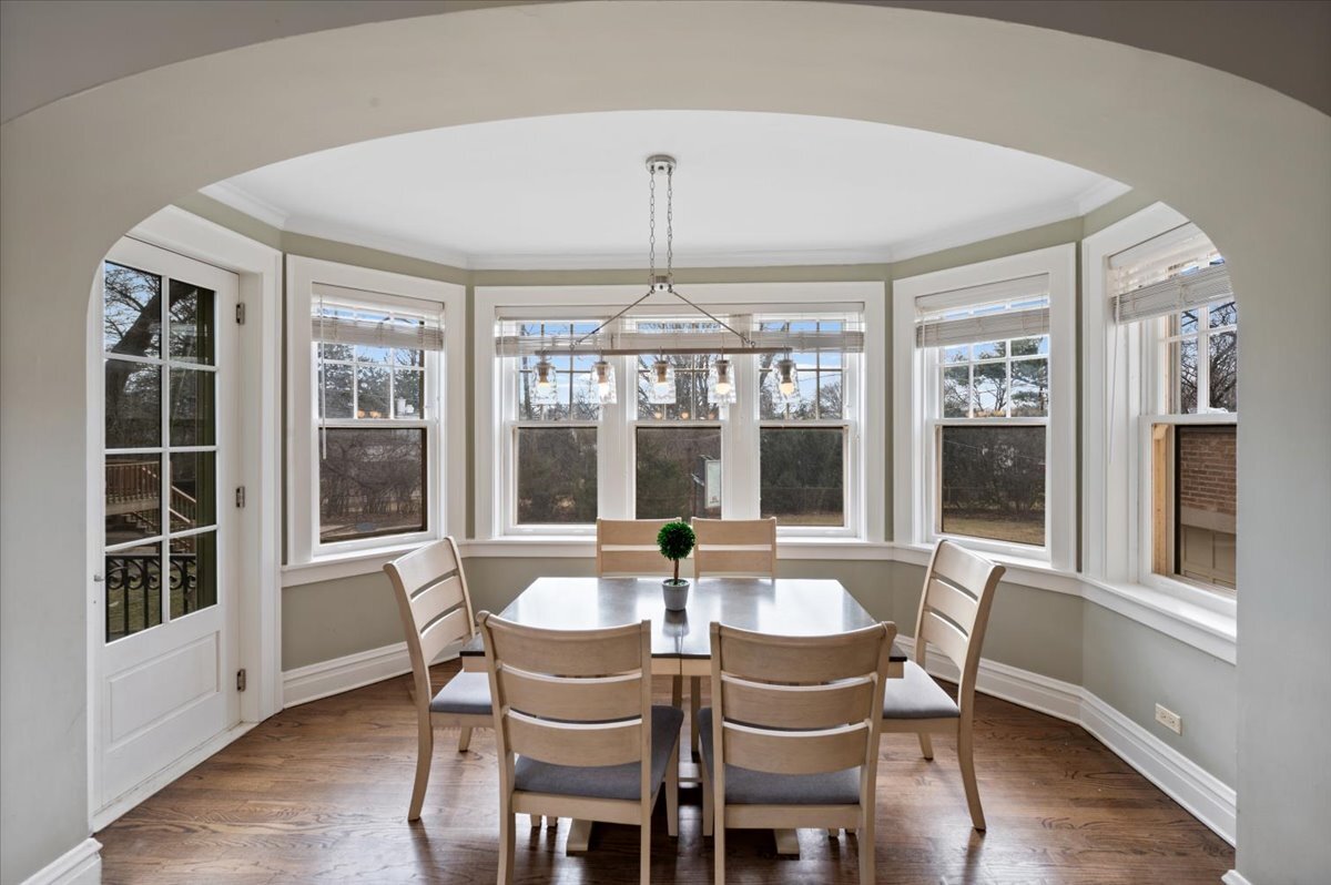 956 Drake Road Glenview, IL 60025 - Photo 14 of 45