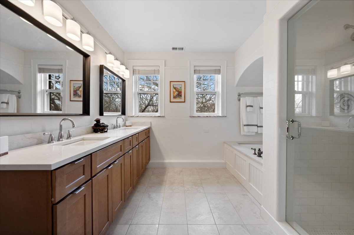 956 Drake Road Glenview, IL 60025 - Photo 20 of 45