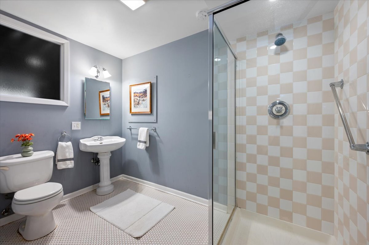 956 Drake Road Glenview, IL 60025 - Photo 30 of 45