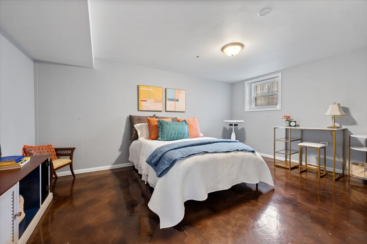 956 Drake Road Glenview, IL 60025 - Photo 31 of 45