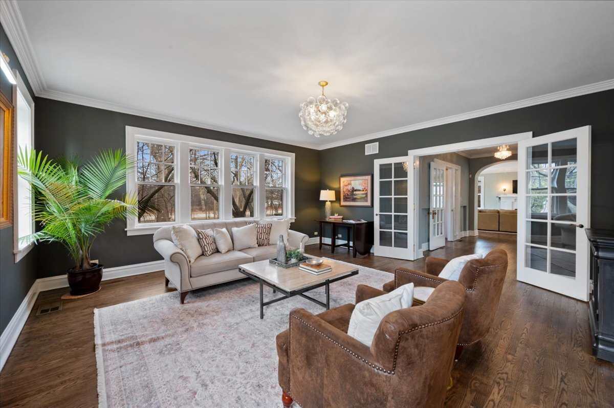 956 Drake Road Glenview, IL 60025 - Photo 4 of 45