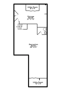 a view of a yard with a house