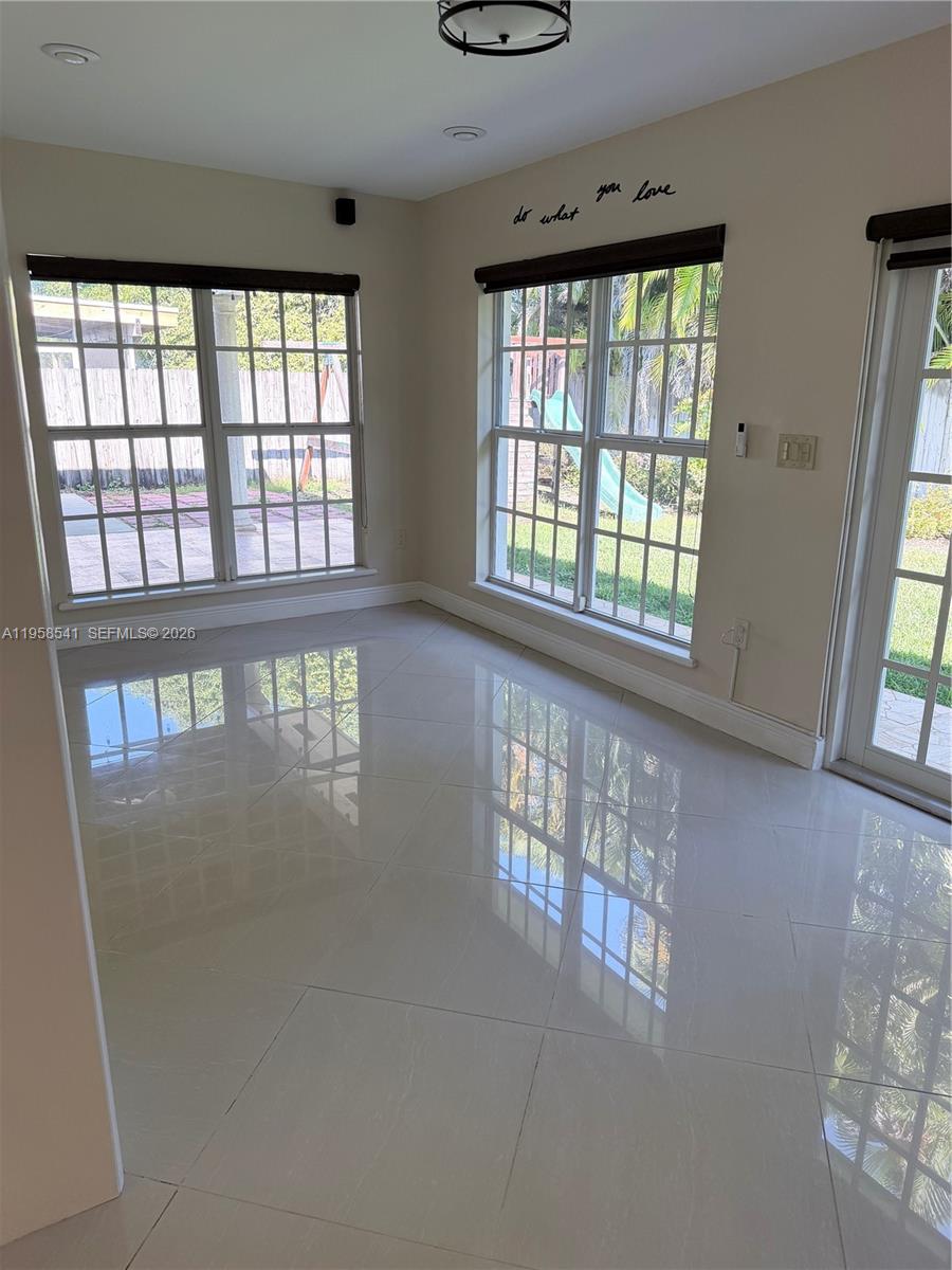 12821 Southwest 147th Lane Road Miami, FL 33186 - Photo 15 of 25 Florida Room
