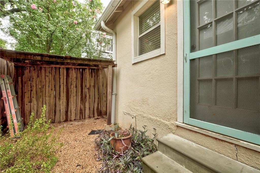 1110 West 22nd Street, Unit 13 Austin, TX 78705 - Photo 26 of 26