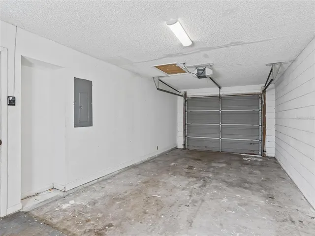 $199,000 | 2620 Northeast 43rd Place, Ocala, FL 34479