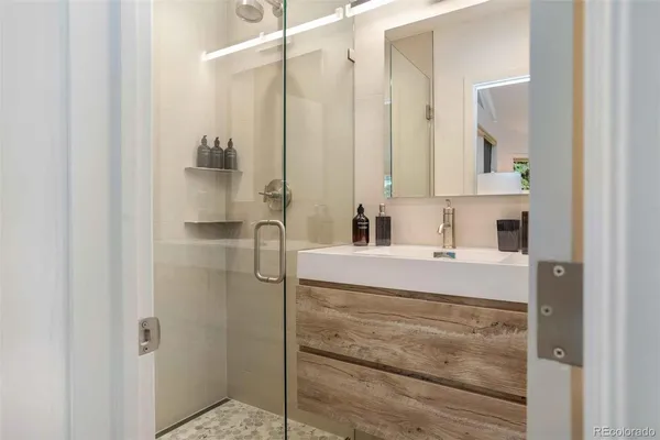 $780,000 | 1592 Golf Terrace, Unit Q55, Vail, CO 81657