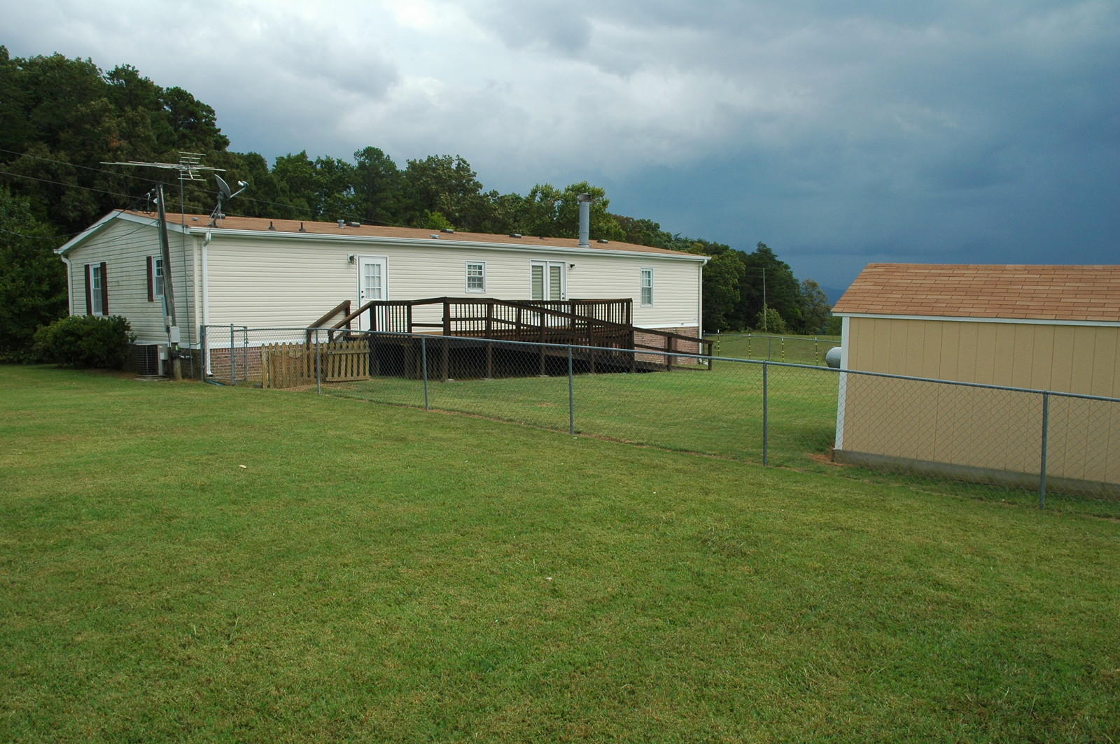 619 Morie Road Dandridge, TN 37725 - Photo 13 of 36 13-DSC_6208