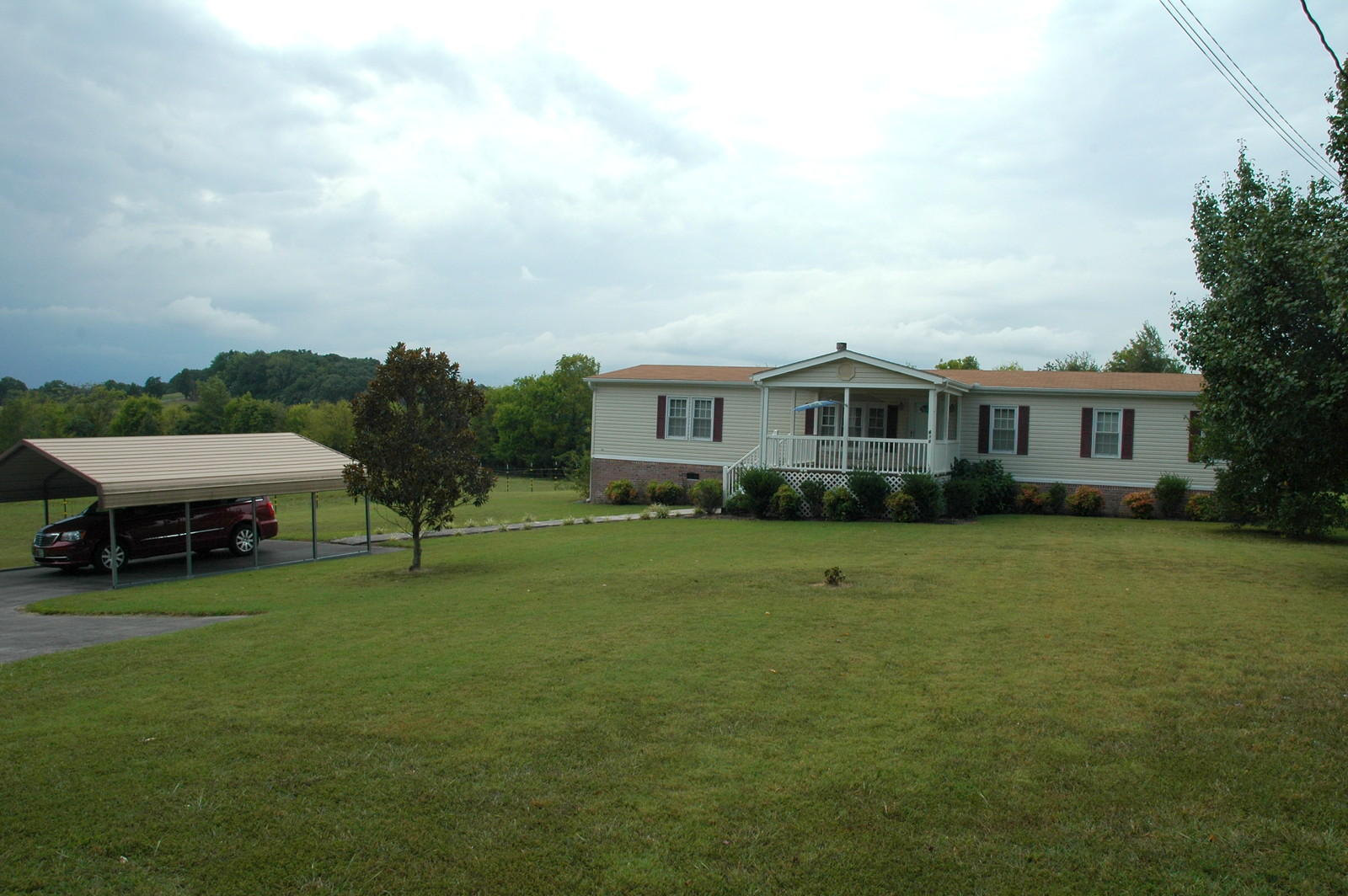 619 Morie Road Dandridge, TN 37725 - Photo 4 of 36 04-DSC_6198