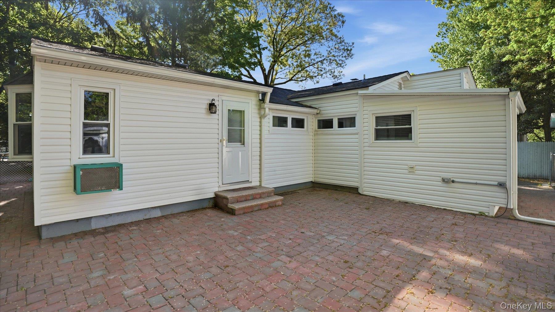 26 Florida Road Rocky Point, NY 11778 - Photo 20 of 23