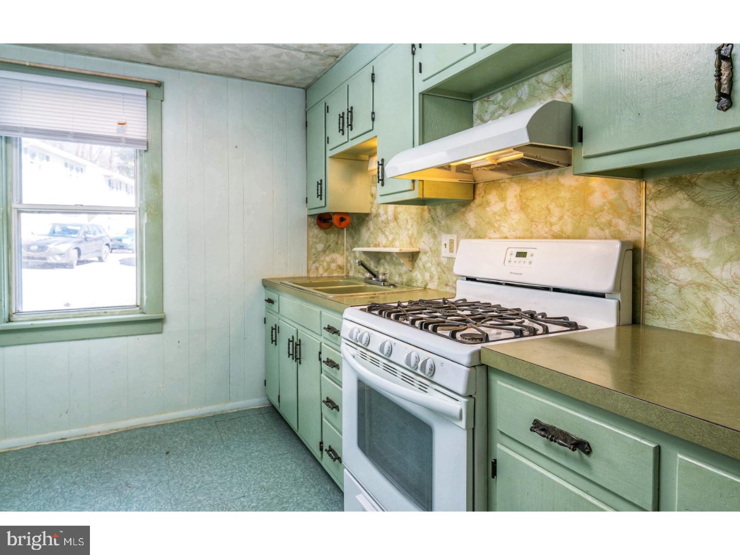 1761 Ramich Road Temple, PA 19560 - Photo 7 of 23
