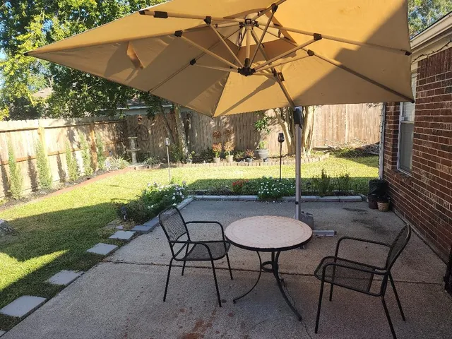 a view of outdoor space yard and patio