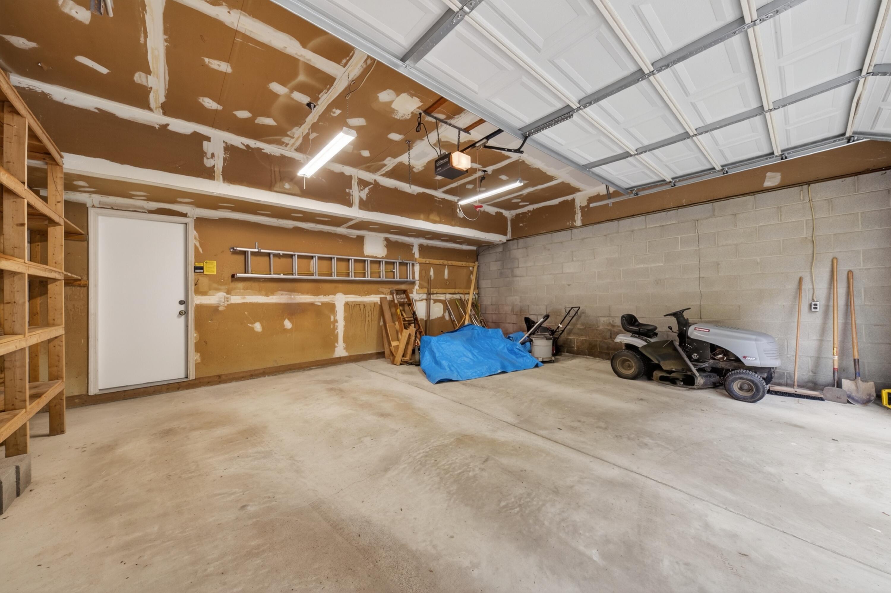 10311 Warner Road Milan, MI 48160 - Photo 43 of 84 Garage